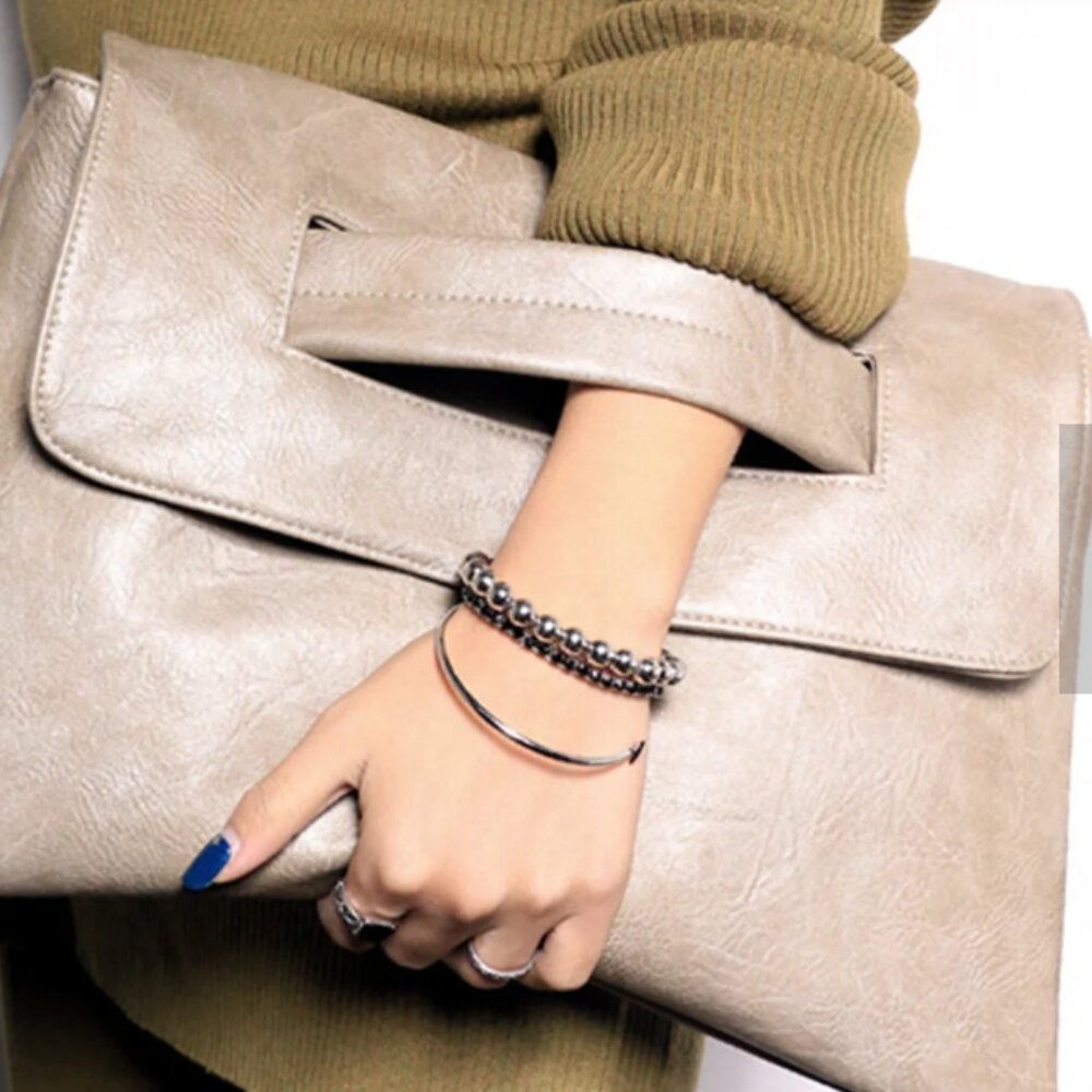 Unbranded Magnetic Khaki/Beige Clutch Bag With Crossbody Strap